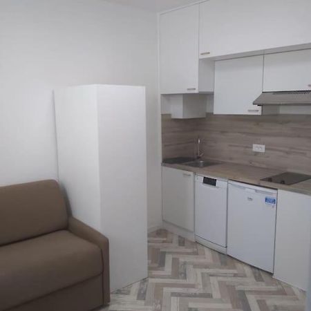 Tres Joli Petit Studio Aux Portes Paris 塞纳河畔伊夫里 外观 照片